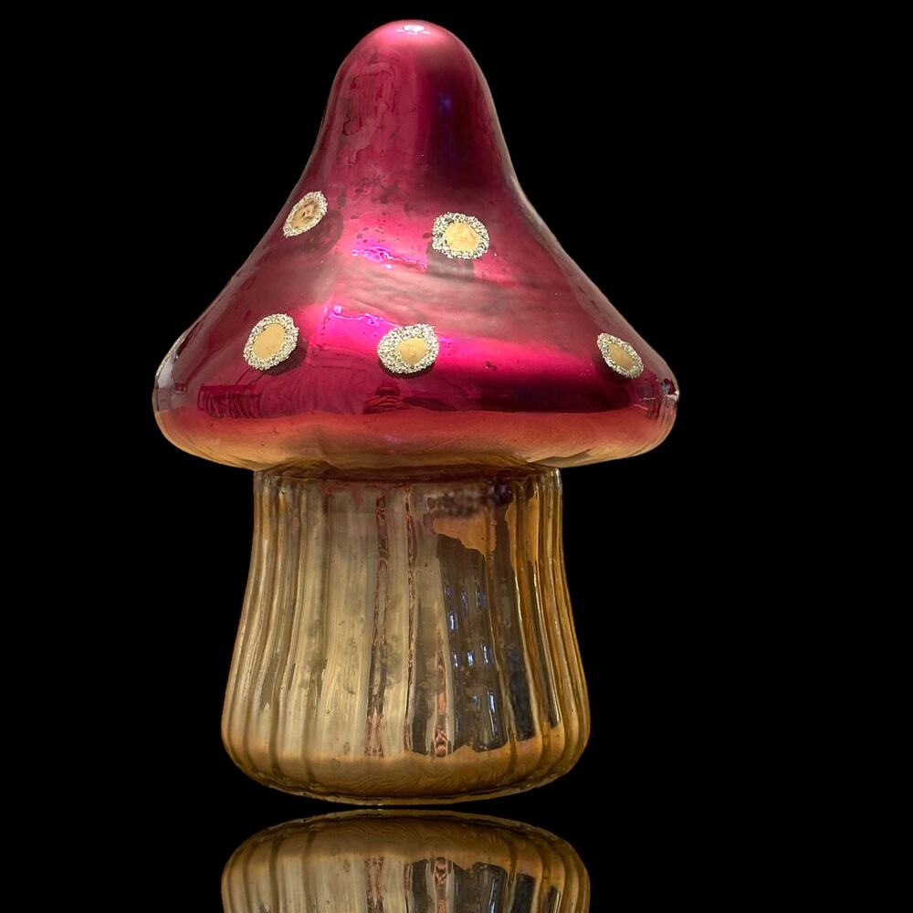 Anthropologie Pink Gold Mushroom Fungi Whimsical Toadstool Glass Candle 5" 4.9oz